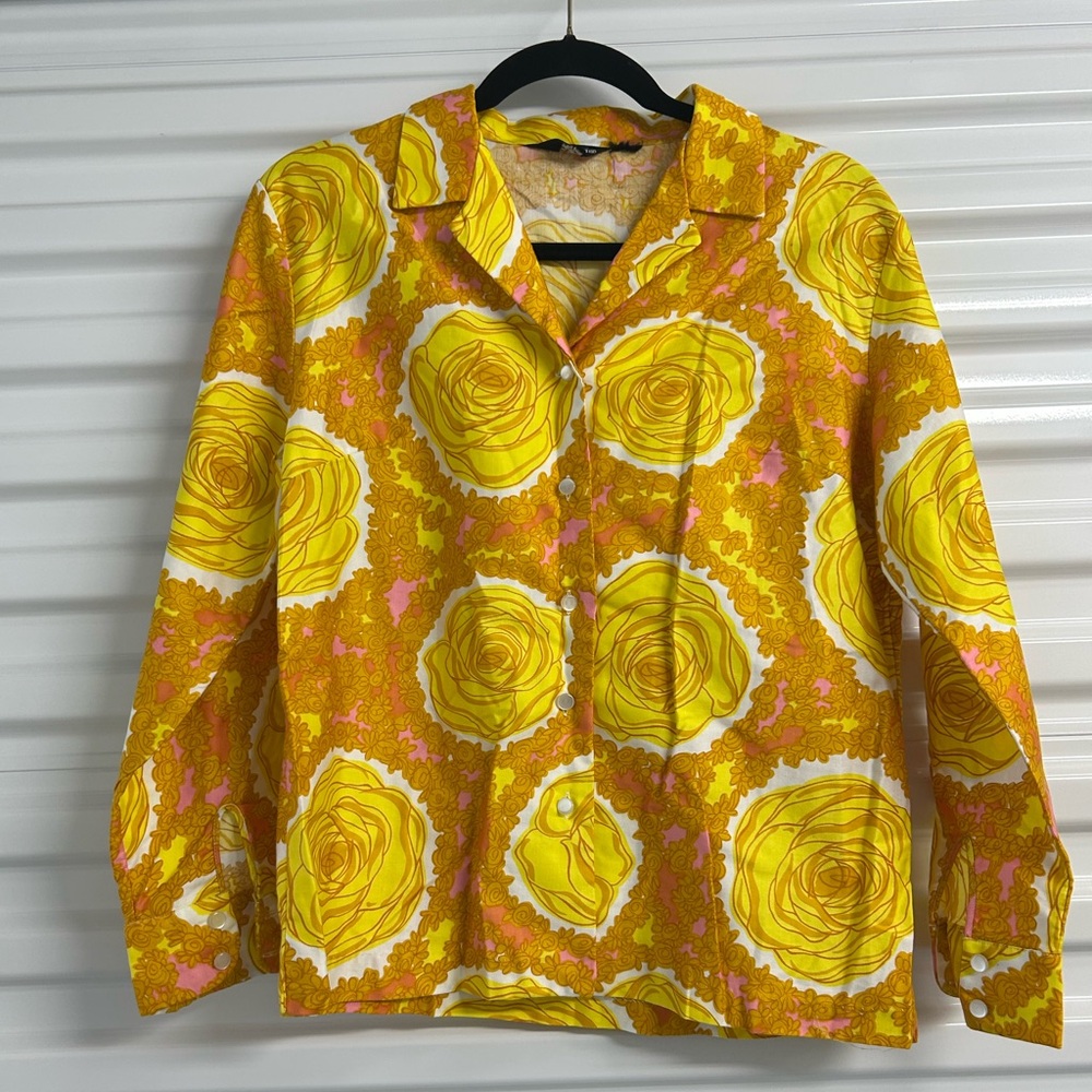 Vibrant Yellow and Pink “Screen Printed” Brand Shirt 1960s